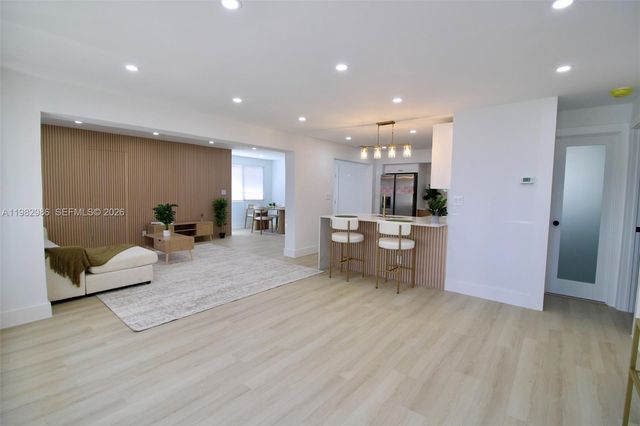 1511 NE 31st Ct, Pompano Beach, FL 33064