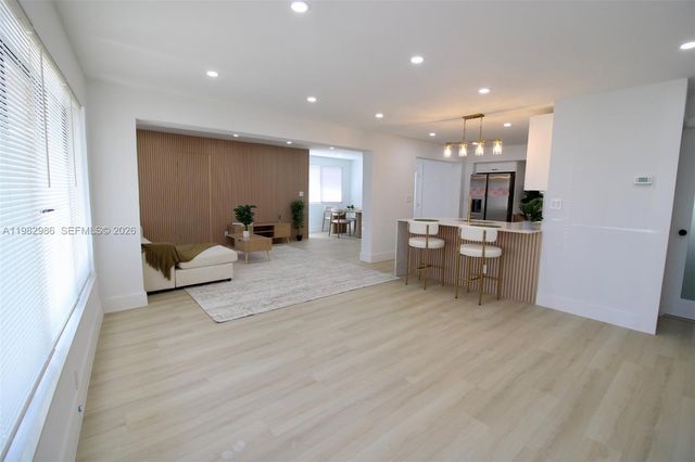 1511 NE 31st Ct, Pompano Beach, FL 33064