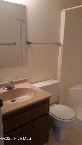 4437 Holly Tree Road, Wilmington, NC 28412