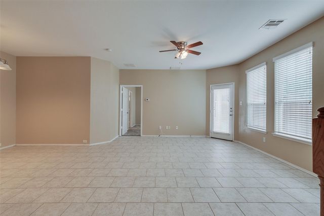 1417 Ravenwood Drive, Mansfield, TX 76063