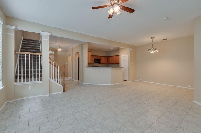 1417 Ravenwood Drive, Mansfield, TX 76063