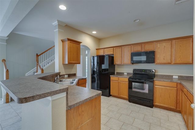 1417 Ravenwood Drive, Mansfield, TX 76063