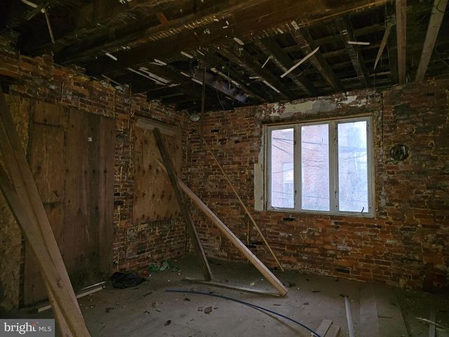 1325 W ROOSEVELT BLVD, Philadelphia, PA 19140