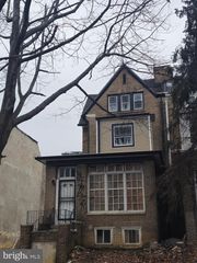 1325 W ROOSEVELT BLVD, Philadelphia, PA 19140