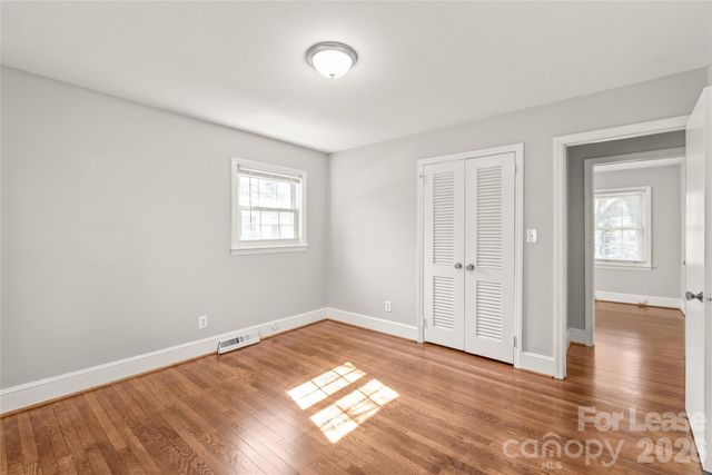 4914 Kistler Avenue, Charlotte, NC 28205