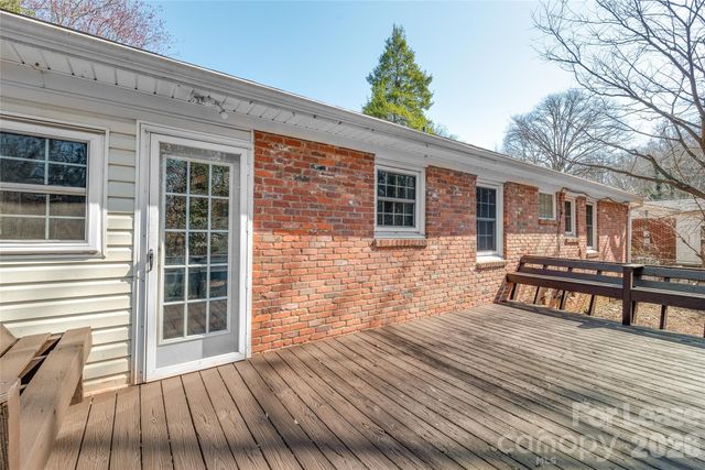 4914 Kistler Avenue, Charlotte, NC 28205