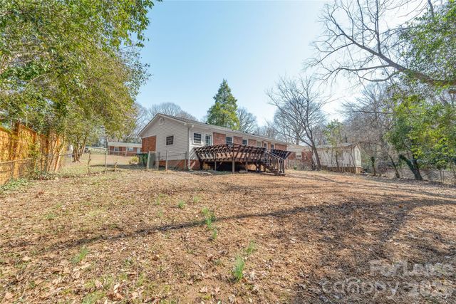 4914 Kistler Avenue, Charlotte, NC 28205