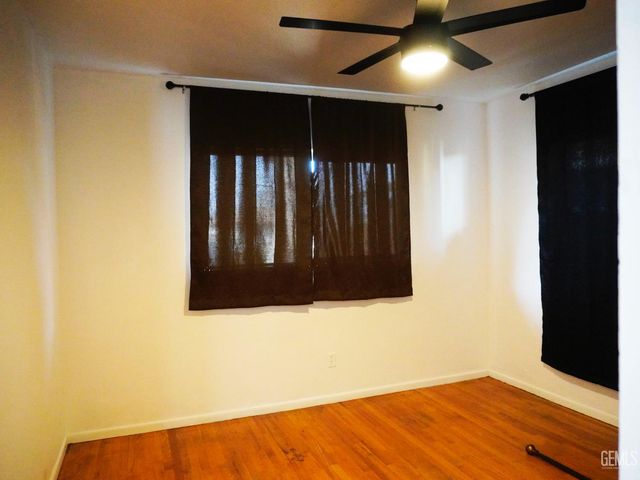 1008 Paloma Street, Bakersfield, CA 93304