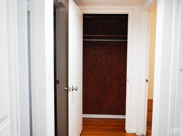 1008 Paloma Street, Bakersfield, CA 93304