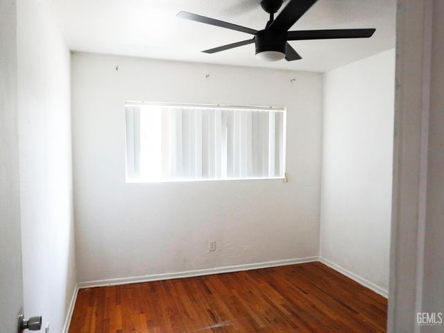 1008 Paloma Street, Bakersfield, CA 93304