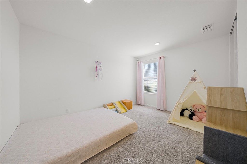 Image 21 of property listing at 4335 S Amherst Avenue, Ontario, CA 91761