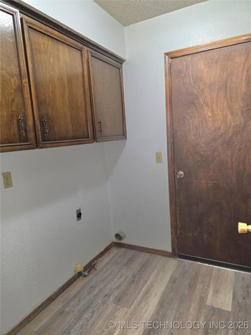 7415 S Elm Avenue, Broken Arrow, OK 74011