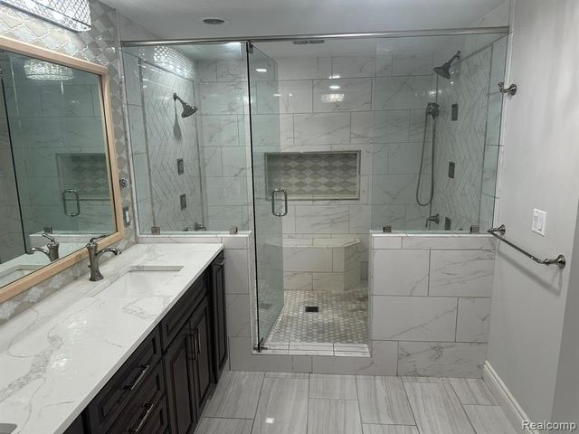 6223 Canter Creek Trail, Grand Blanc, MI 48439
