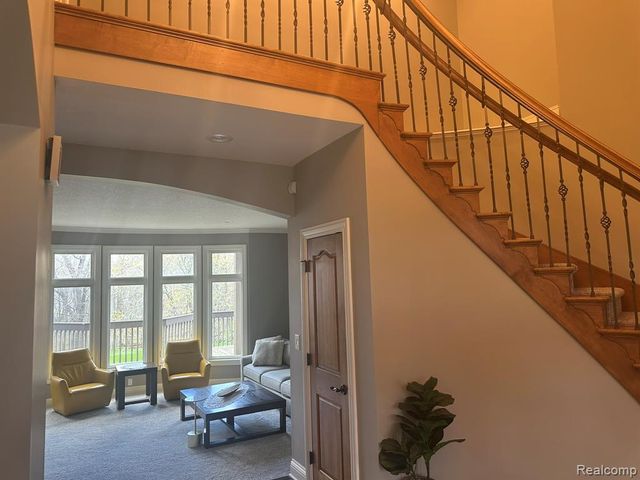6223 Canter Creek Trail, Grand Blanc, MI 48439