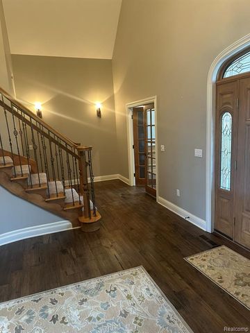 6223 Canter Creek Trail, Grand Blanc, MI 48439