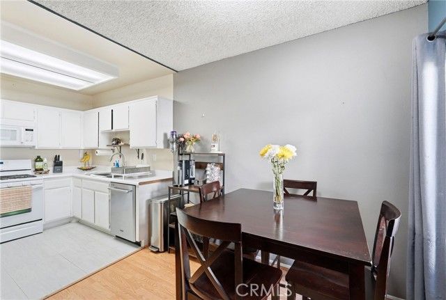 11150 Glenoaks 286, Pacoima (los Angeles), CA 91331