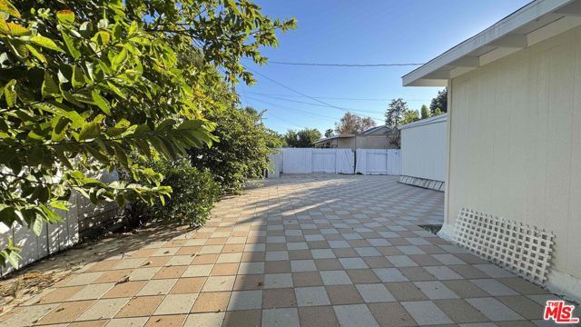 7516 Oakdale Avenue, Winnetka (los Angeles), CA 91306