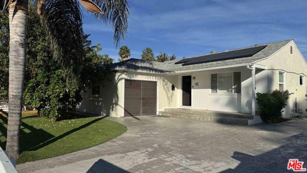 7516 Oakdale Avenue, Winnetka (los Angeles), CA 91306