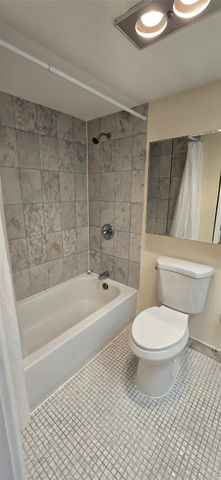 2950 N PALM AIRE Drive 106, Pompano Beach, FL 33069