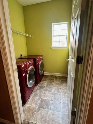 4137 Waldrop Hills Drive, Decatur, GA 30034