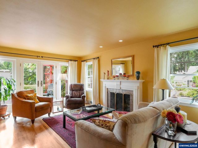 1995 Fir St S, Salem, OR 97302