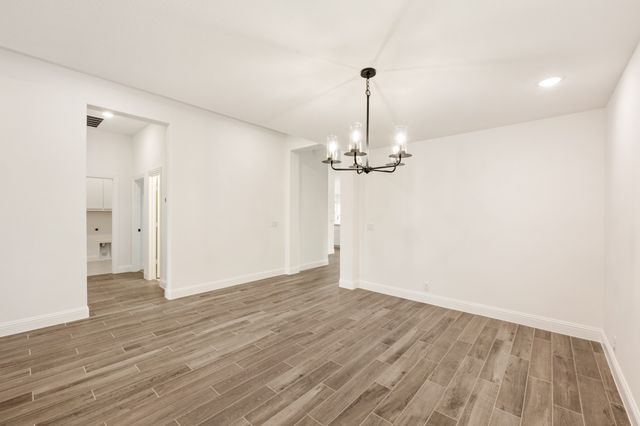 409 Loftsmoor Lane, Red Oak, TX 75154