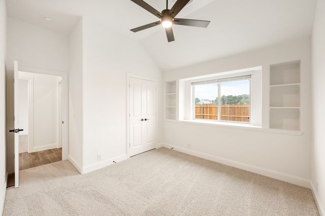 409 Loftsmoor Lane, Red Oak, TX 75154