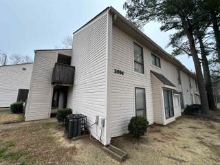5694 Los Gatos Dr # 2, Memphis, TN 38115