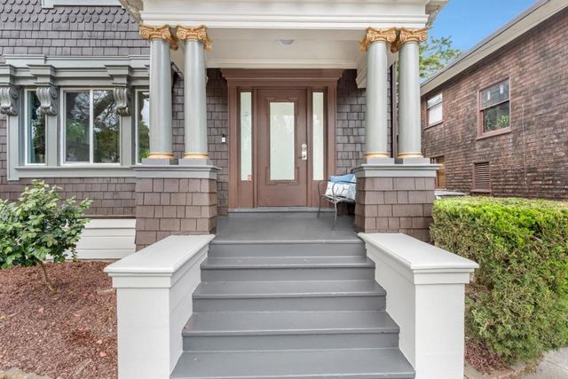 2226 Blake Street, Berkeley, CA 94704