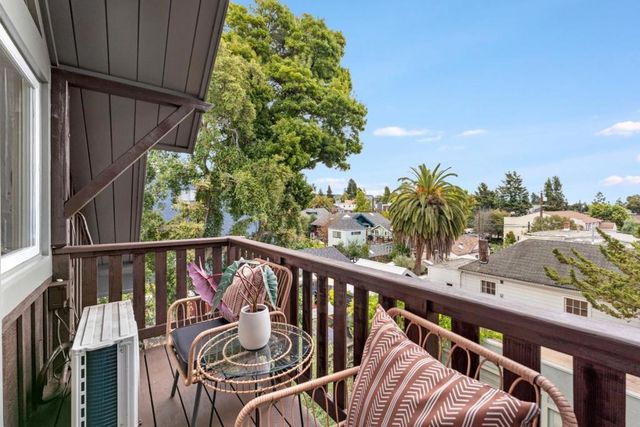 2226 Blake Street, Berkeley, CA 94704