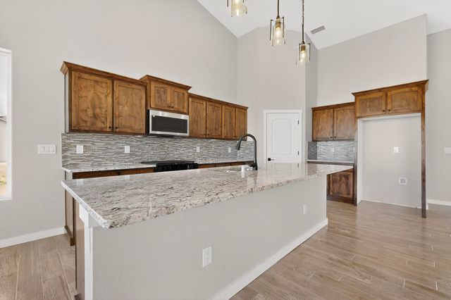 9 Leibel Court, Los Lunas, NM 87031