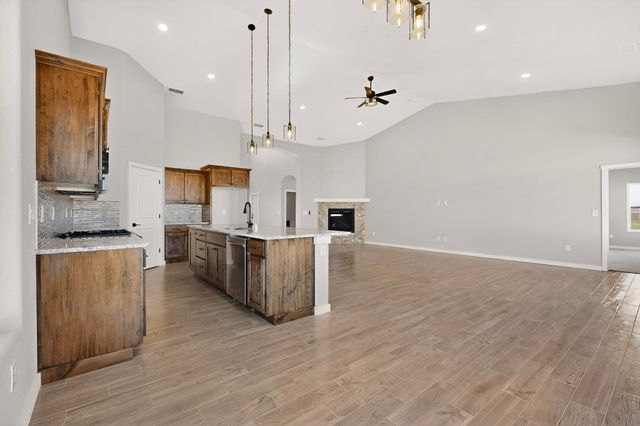 9 Leibel Court, Los Lunas, NM 87031