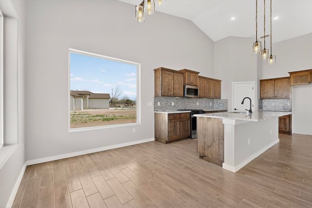 9 Leibel Court, Los Lunas, NM 87031