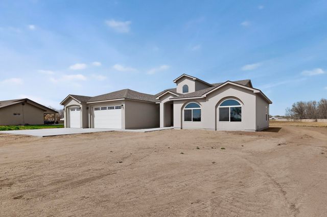 9 Leibel Court, Los Lunas, NM 87031
