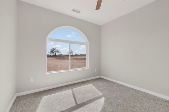 9 Leibel Court, Los Lunas, NM 87031