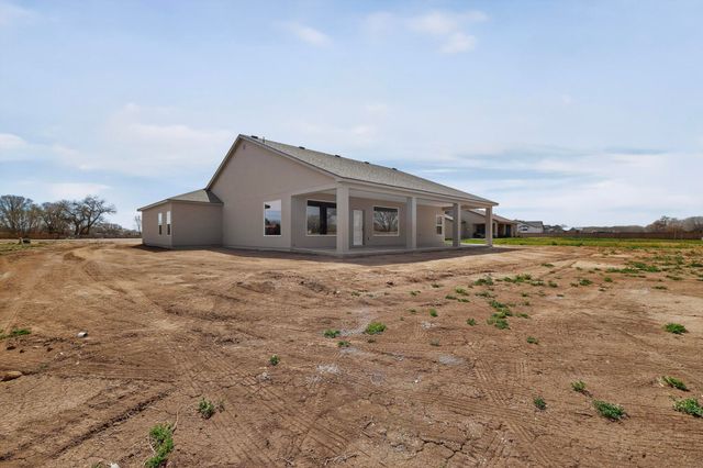 9 Leibel Court, Los Lunas, NM 87031