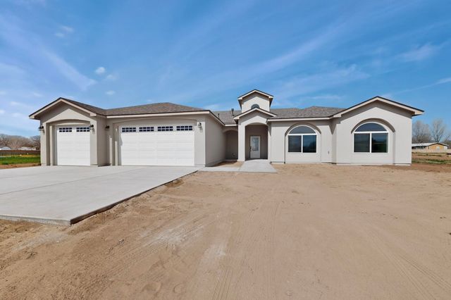 9 Leibel Court, Los Lunas, NM 87031
