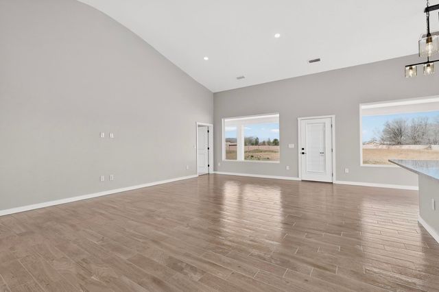 9 Leibel Court, Los Lunas, NM 87031