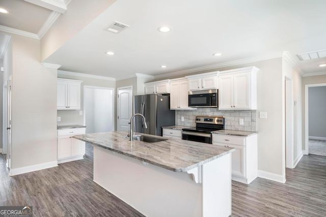 216 Georgian Walk, Byron, GA 31008