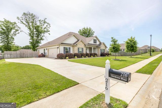 216 Georgian Walk, Byron, GA 31008