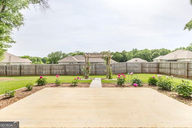 216 Georgian Walk, Byron, GA 31008
