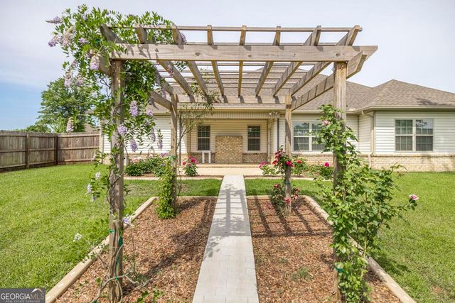 216 Georgian Walk, Byron, GA 31008
