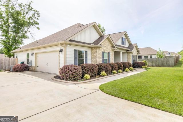 216 Georgian Walk, Byron, GA 31008