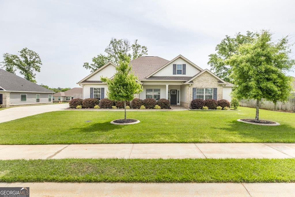 216 Georgian Walk, Byron, GA 31008