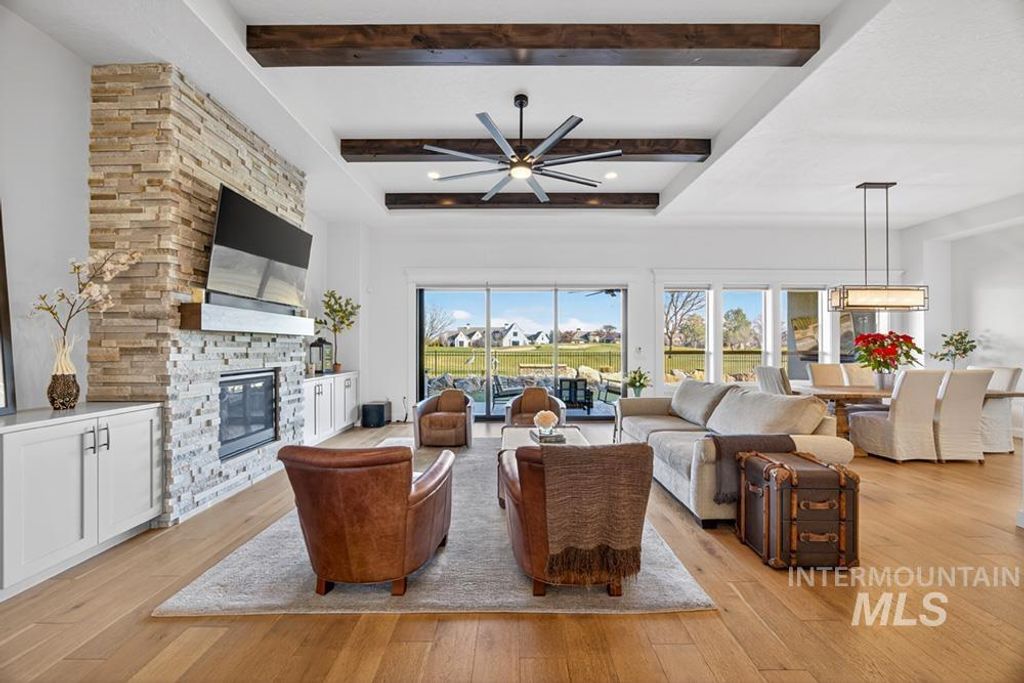 6638 N Big Cedar Way, Meridian, ID 83646 photo 3