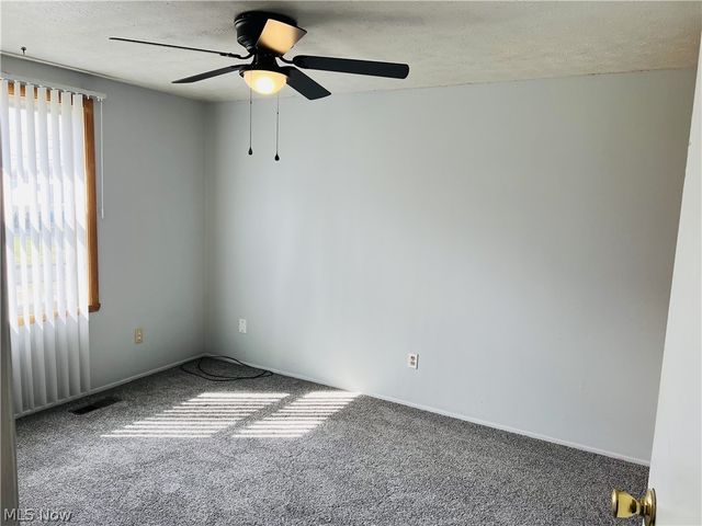 5630 Stanford Avenue, Austintown, OH 44515