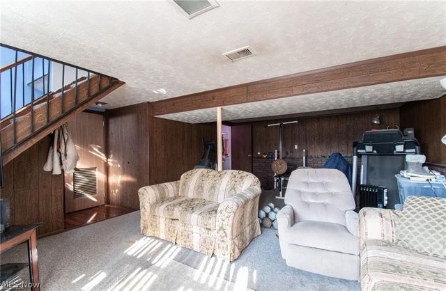 5630 Stanford Avenue, Austintown, OH 44515