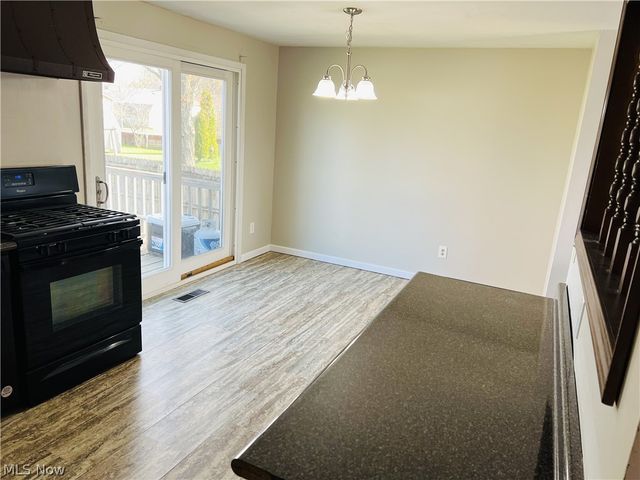 5630 Stanford Avenue, Austintown, OH 44515