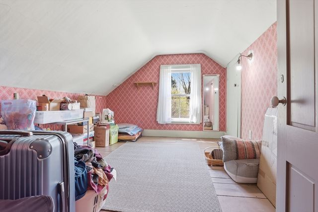 26 Walnut Street, Maynard, MA 01754