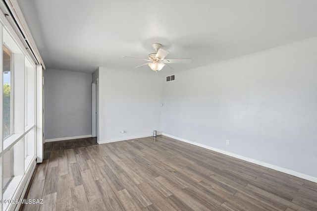 6668 E Scarlett Street, Tucson, AZ 85710